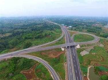梁忠总承包部获重庆市“2016年度高速公路施工管理先进单位”荣誉称号